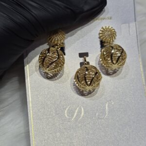 Dainty Crystal Bow Necklace & Stud Earring Set – Gold Finish