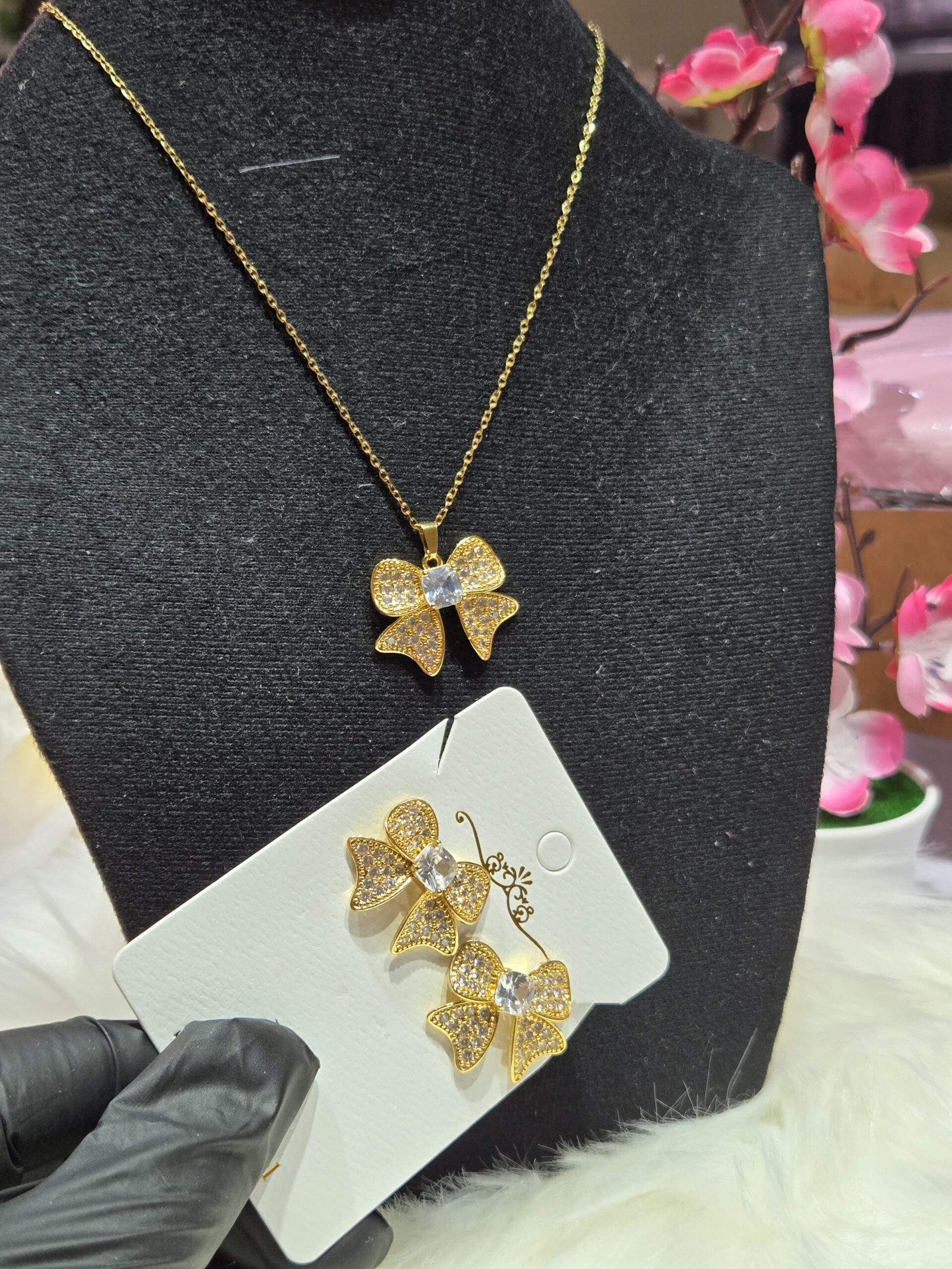 The "Belle" Crystal Bow Set