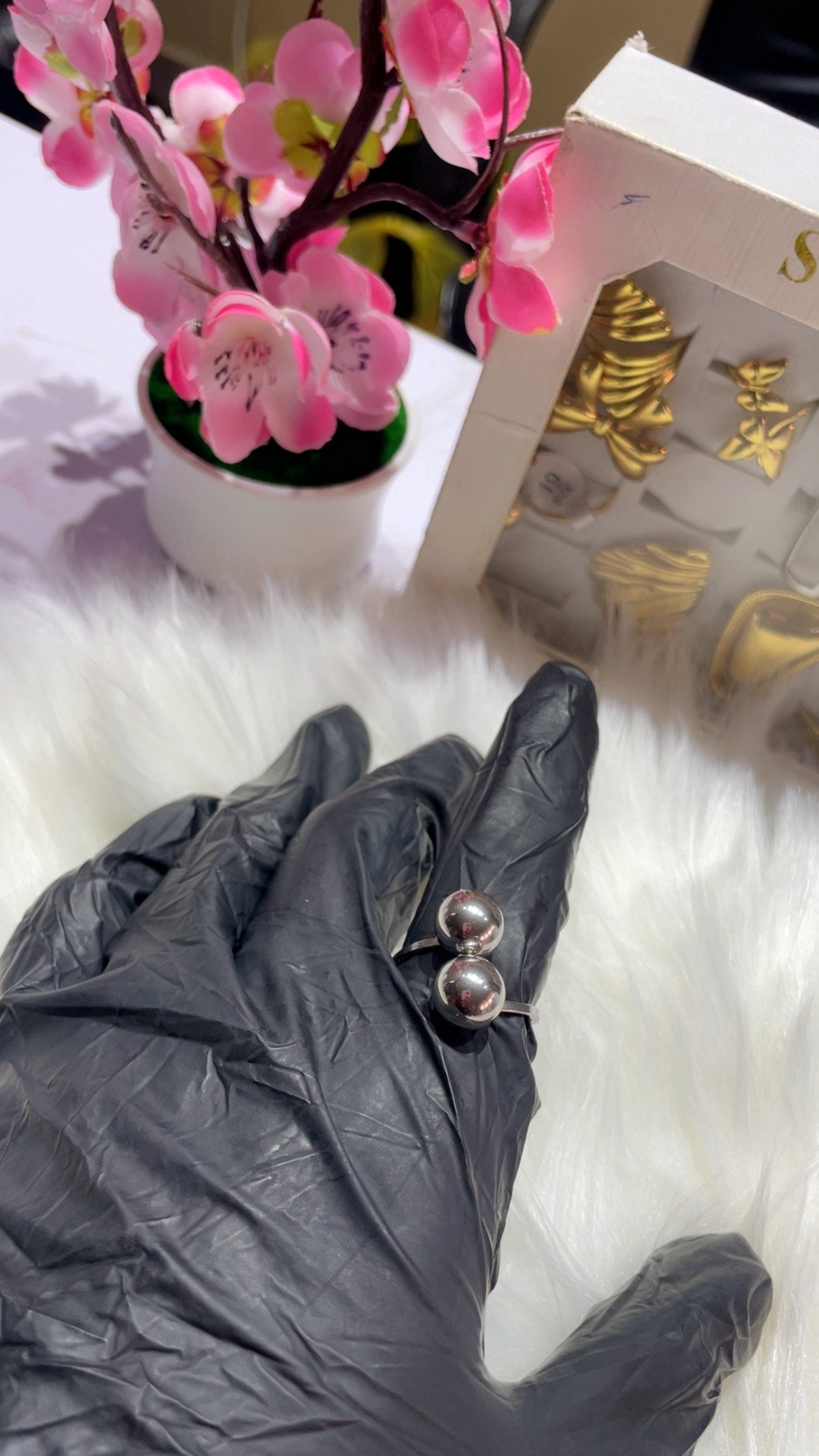 knuckle Ring